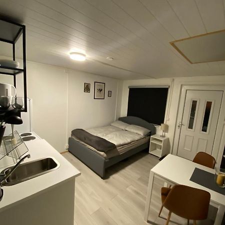K&F Apartment Кефлавик Экстерьер фото